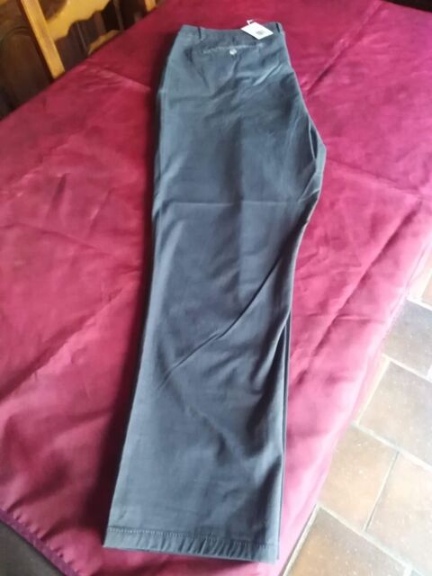 Pantalon gris chino femme grande taille neuf 10 Avermes (03)