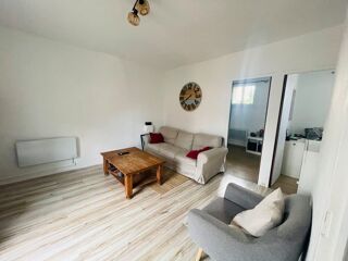  Appartement à louer 3/4 pièces 119 m²