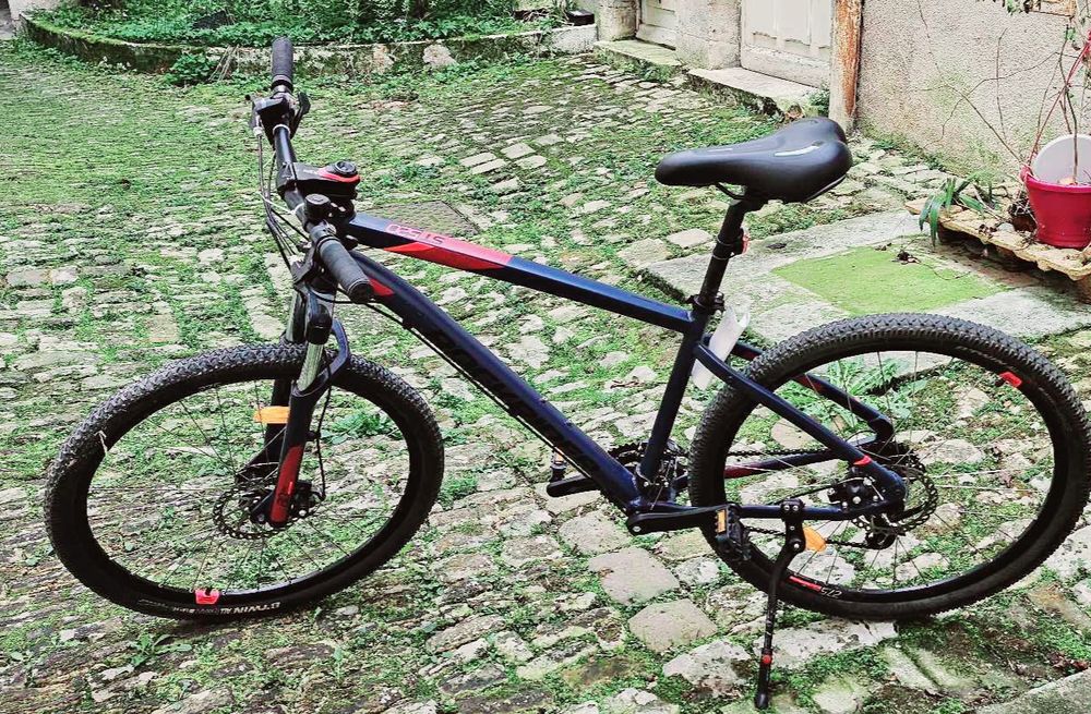 VTT FEMME BLEU 175-184cm L TRES BON ETAT Vélos