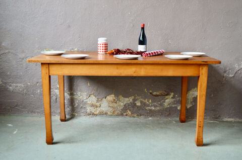 Table ancienne de ferme ou de bistrot en bois massif h�tre 900 Wintzenheim (68)