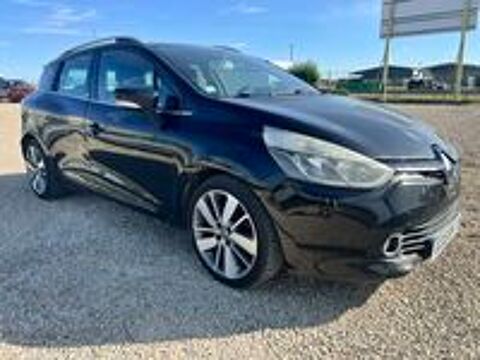 Clio IV Estate Clio Estate IV dCi 90 Energy eco2 Business 90g 2014 occasion 10600 Payns