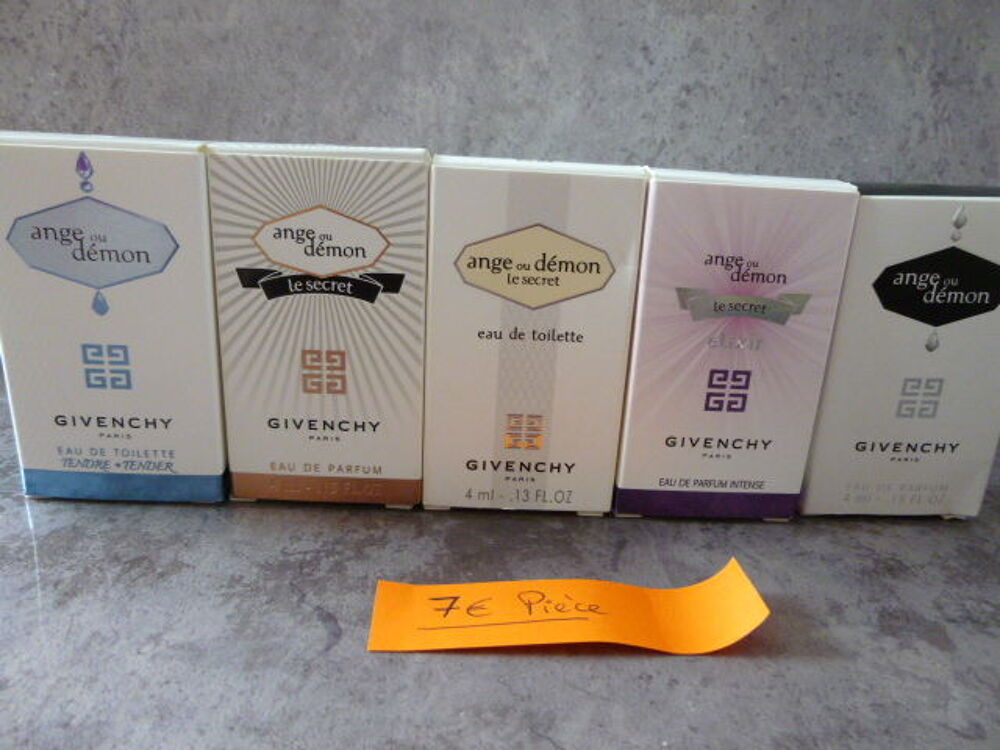 Miniatures de parfums GIVENCHY 