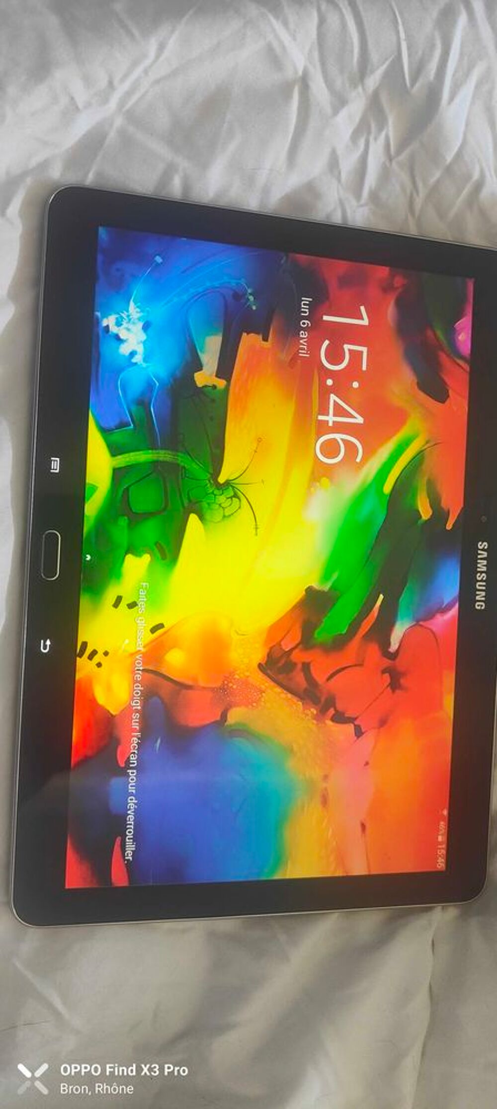 Tablette Samsung Galaxy one note 10.1 T�l�phones et tablettes