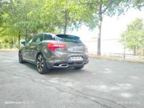 DS5 BlueHDi 180 S&S Sport Chic EAT6 2014 occasion 85000 La Roche-sur-Yon