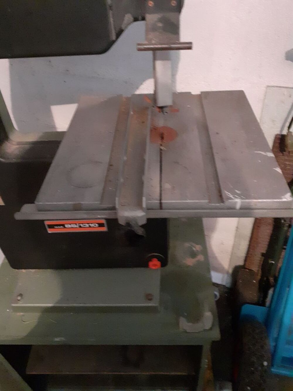 Scie &agrave; ruban DeWalt B5/1310 Bricolage