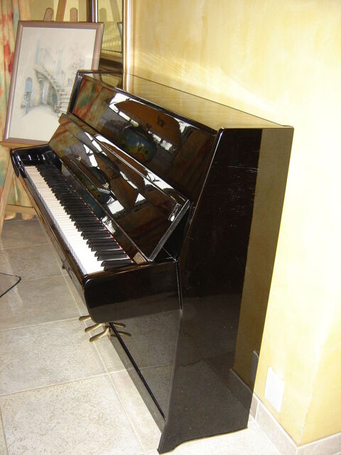 PIANO acoustique droit d'étude
800 Montauban (82)