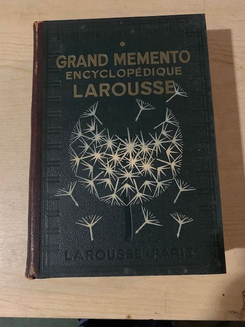 Larousse 5 Paris 10 (75)