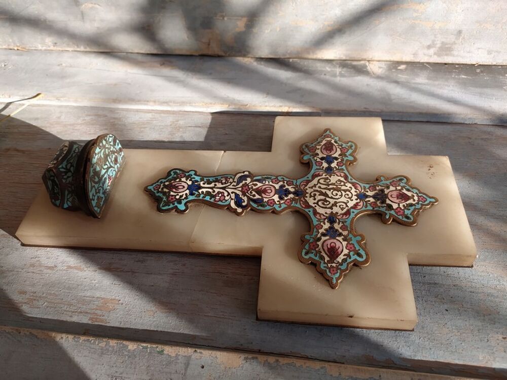 Croix Religieuse &Eacute;mail Cloisonn&eacute; Marbre et Laiton XIX&egrave;me 