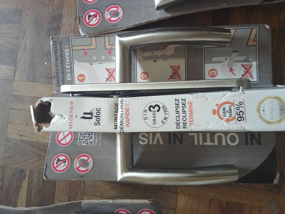 Poign&eacute;e de porte Sofoc Velox Fix inox Bricolage