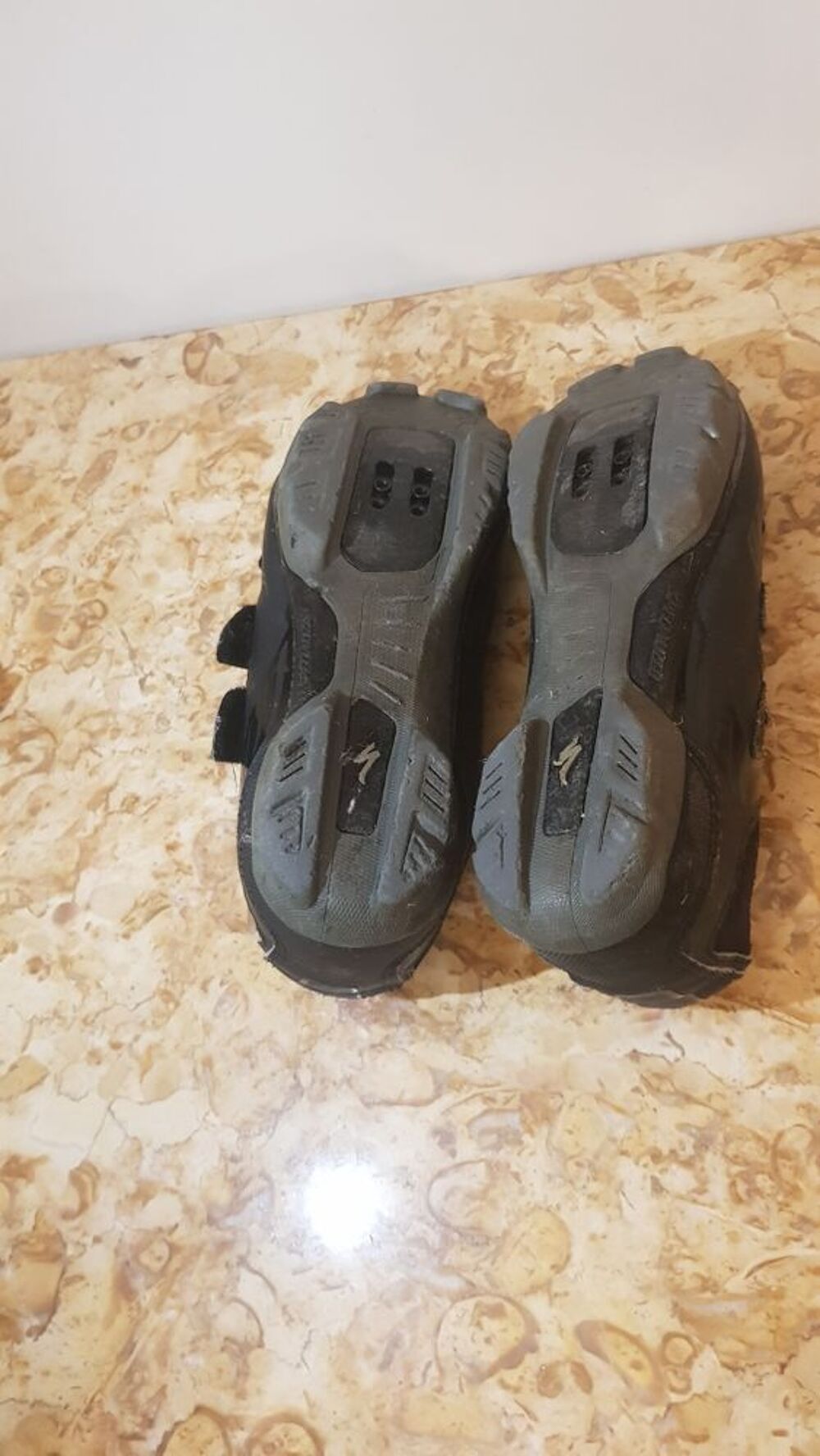 chaussures v&eacute;lo SPECIALIZED Vélos