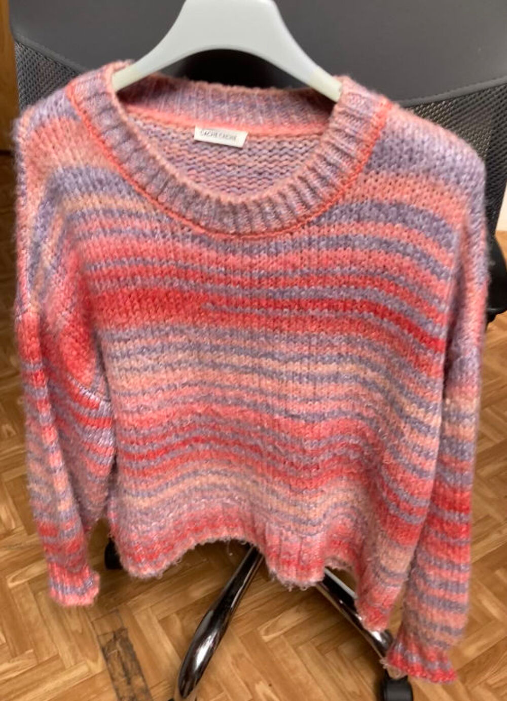 pulls taille M/L Vêtements