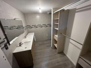  Appartement à louer 4 pièces 72 m² Lencloître