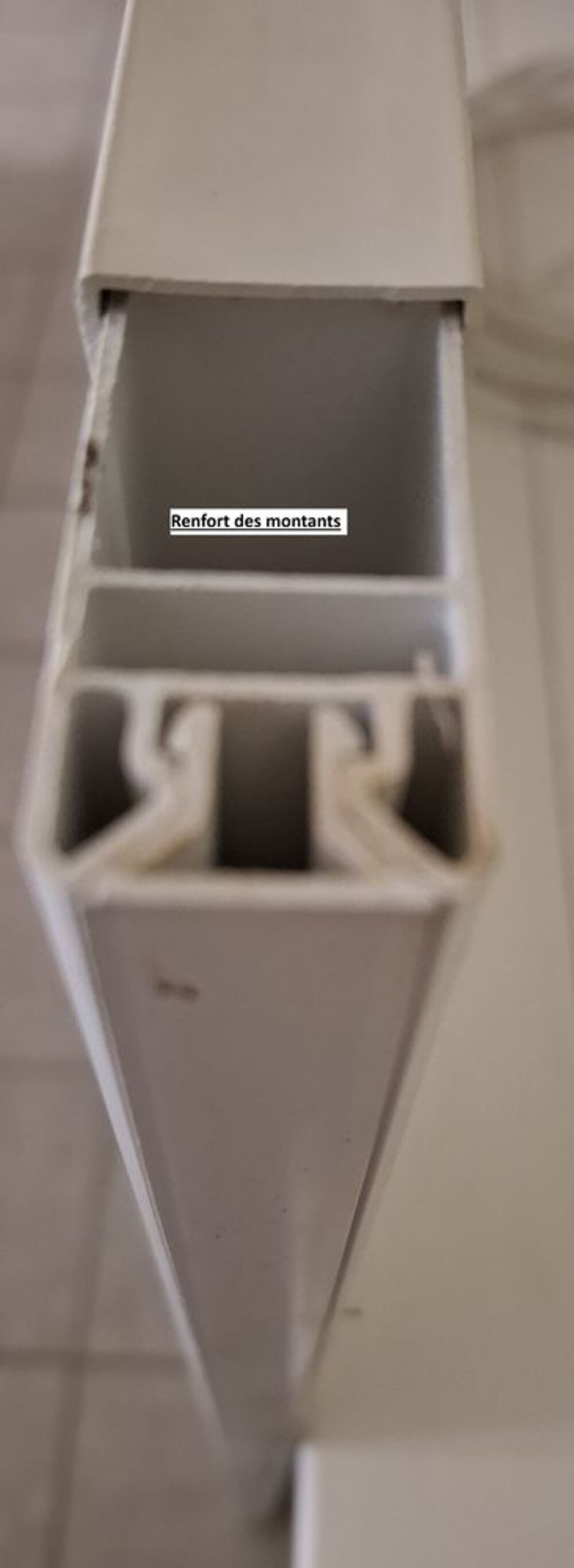 Volets battants 128x59 en PVC Décoration
