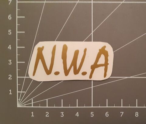 Sticker logo  N.W.A  (couleur or) 5 Le Mans (72)