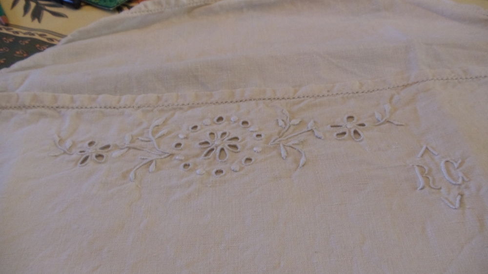Chemise de nuit ancienne Vêtements