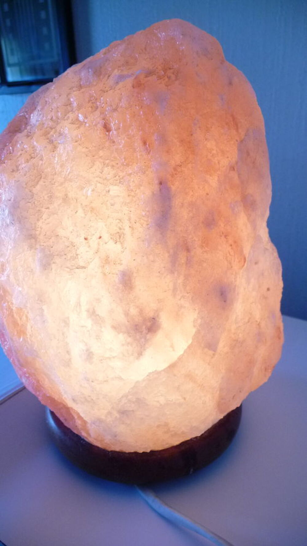 Lampe en cristal de sel de l'Himalaya Bijoux et montres
