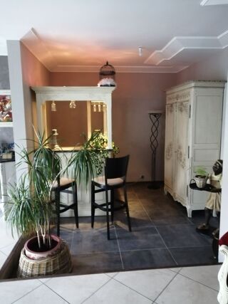  Maison � vendre 7 pi�ces 211 m�