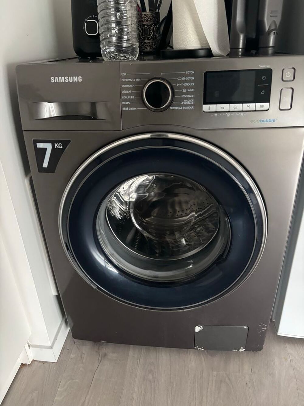 Machine &agrave; laver / Lave-linge Electroménager