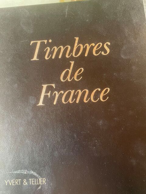 Collection de timbres 150 Chambles (42)