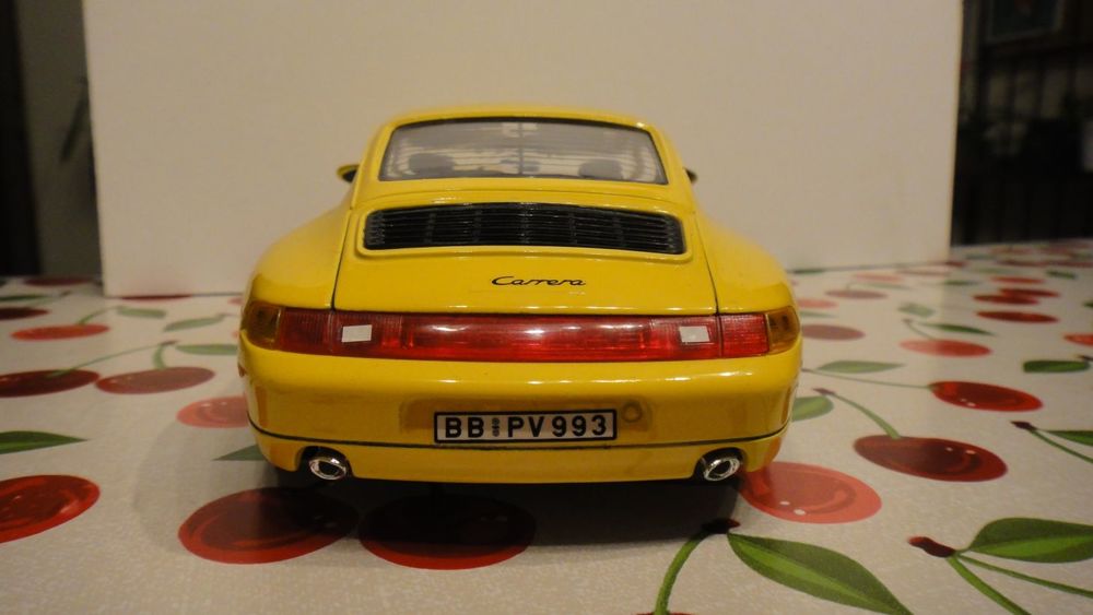Porsche 911 Burago 1/18e Jeux / jouets
