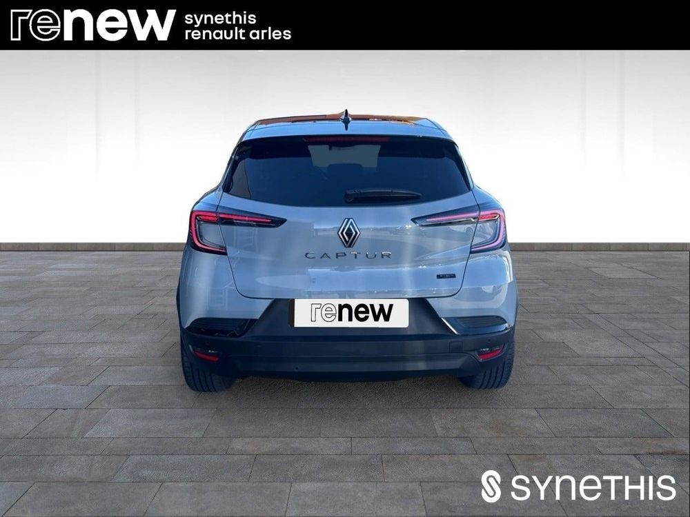Captur E-Tech full hybrid 160 ch Techno 2025 occasion 13200 Arles