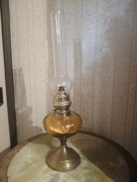 Lampe a petrol 70 Livry-Gargan (93)