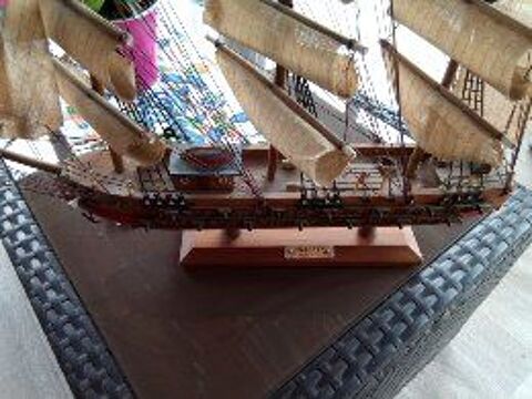maquette de bateau en bois 40 Izon (33)