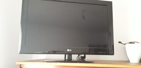 TELE LG ECRAN PLAT 79  2013 + TELECOMMANDE 50 Nuaill (49)