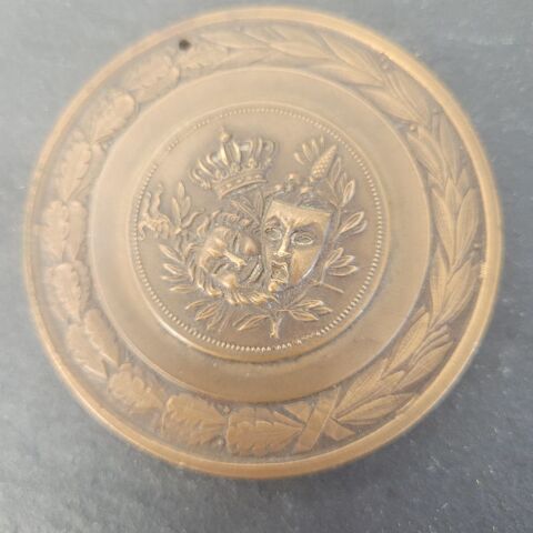 M�DAILLES BRONZE CHARLEROI / �TAIN 60 Royan (17)