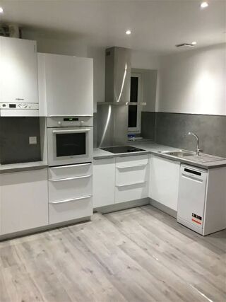  Appartement à louer 2 pièces 40 m²