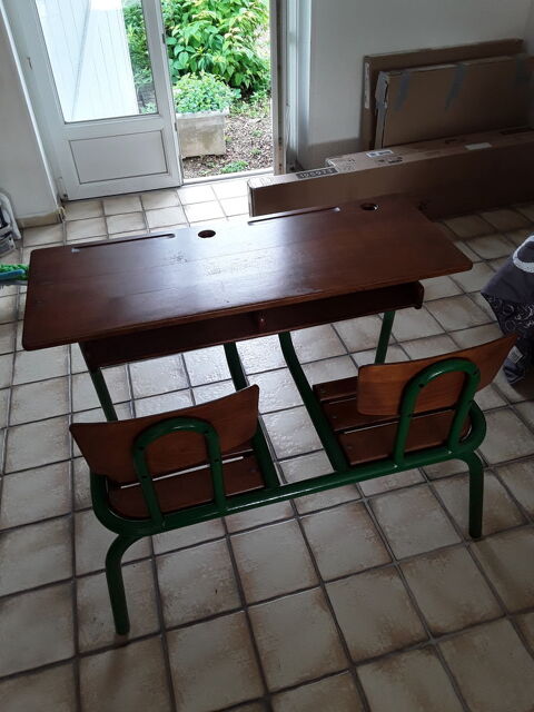 Table  d �colier 30 P�ronne (80)