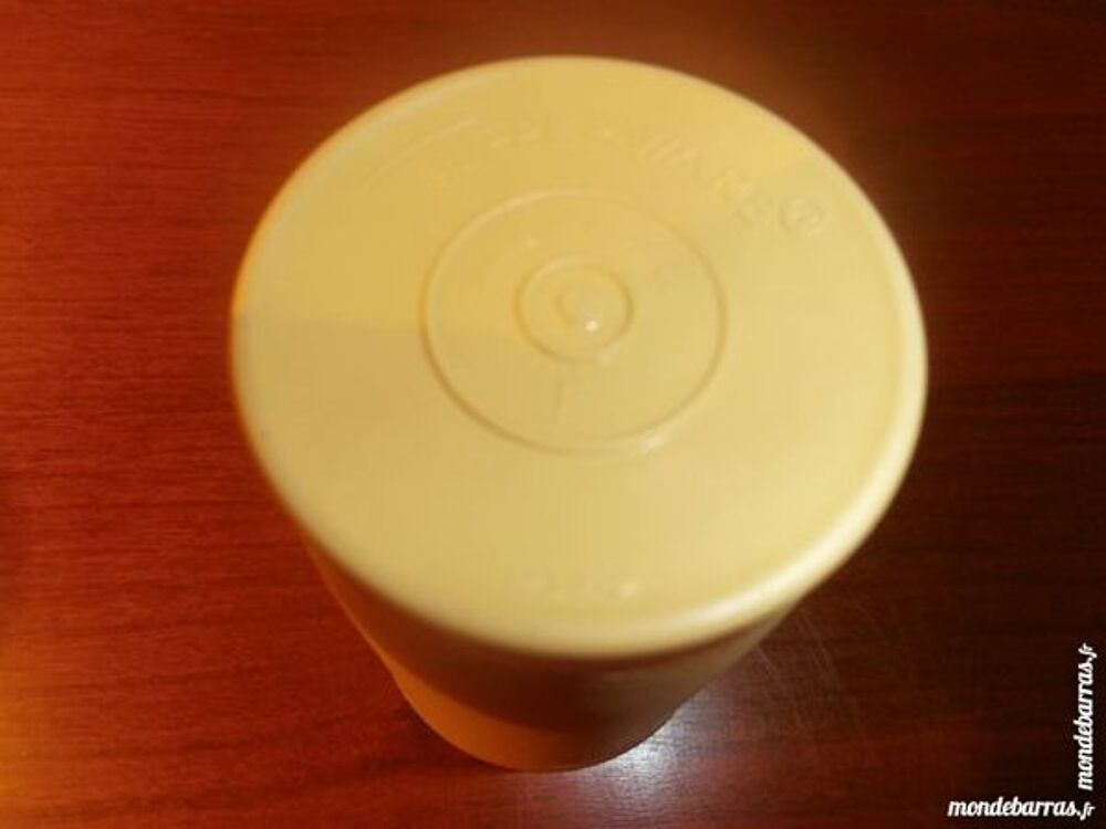 2 verres Tupperware (54) Cuisine