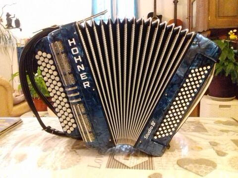 Accordon hohner studio IV 0 Bourran (47)