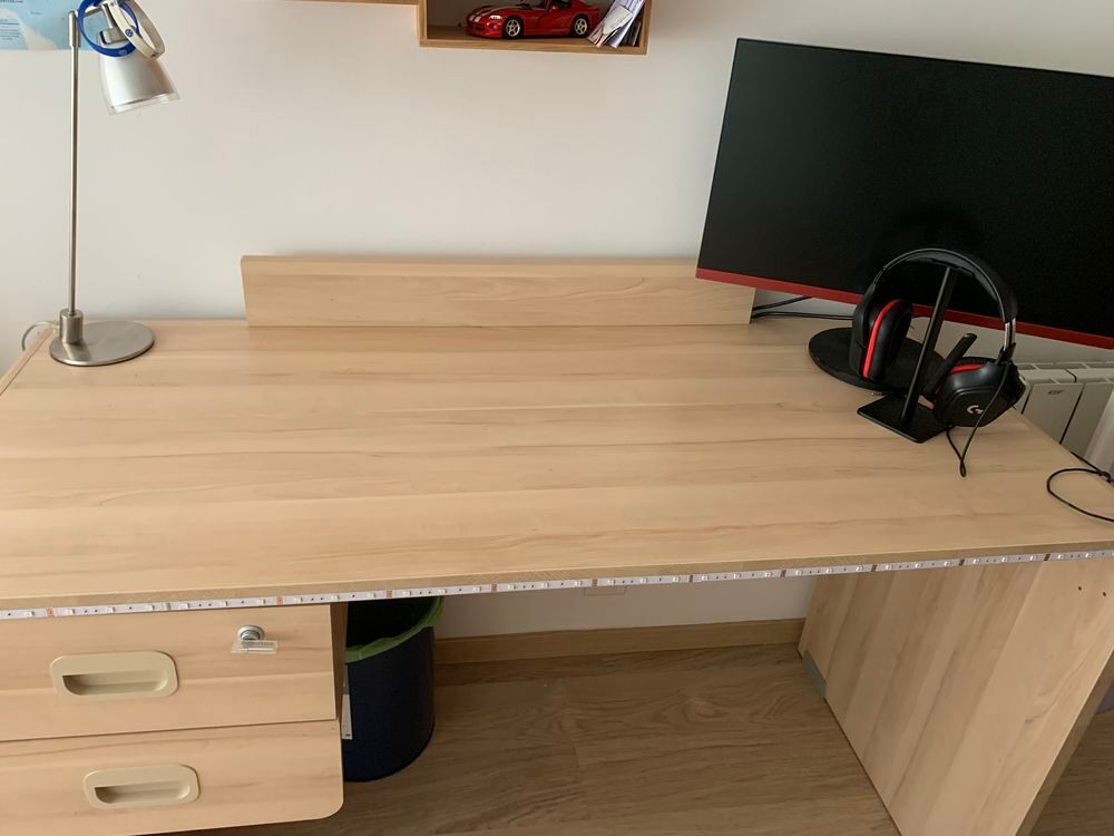 Bureau Meubles