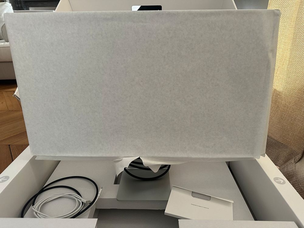 Ecran Apple Display studio Matériel informatique