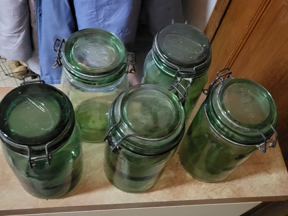 Lot de 4 bocaux en verre verts 1L ou 1,5L Electroménager