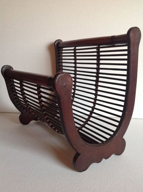 ANCIEN PORTE REVUES VINTAGE EN BAMBOU & ROTIN TON ACAJOU Env 35 Trégunc (29)