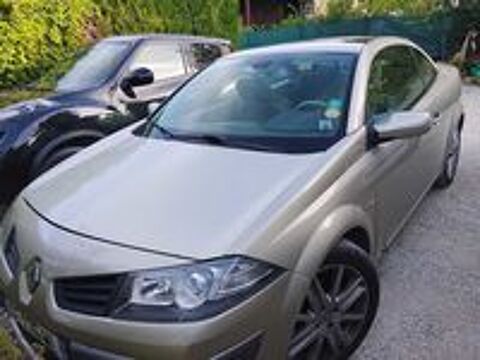 M&eacute;gane Cabriolet 1.6i 16V Privil&egrave;ge A 2006 occasion 10150 Feuges
