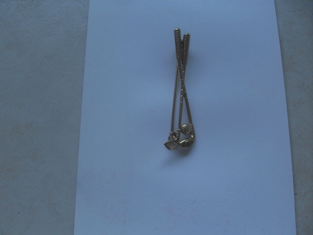 Broche "golfeur" Bijoux et montres