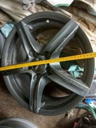 Pneu voiture - roue  occasion 25400 Exincourt