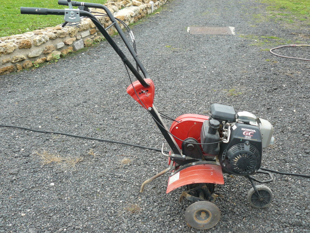 motoculteur stafor GC135 peu servi Jardin