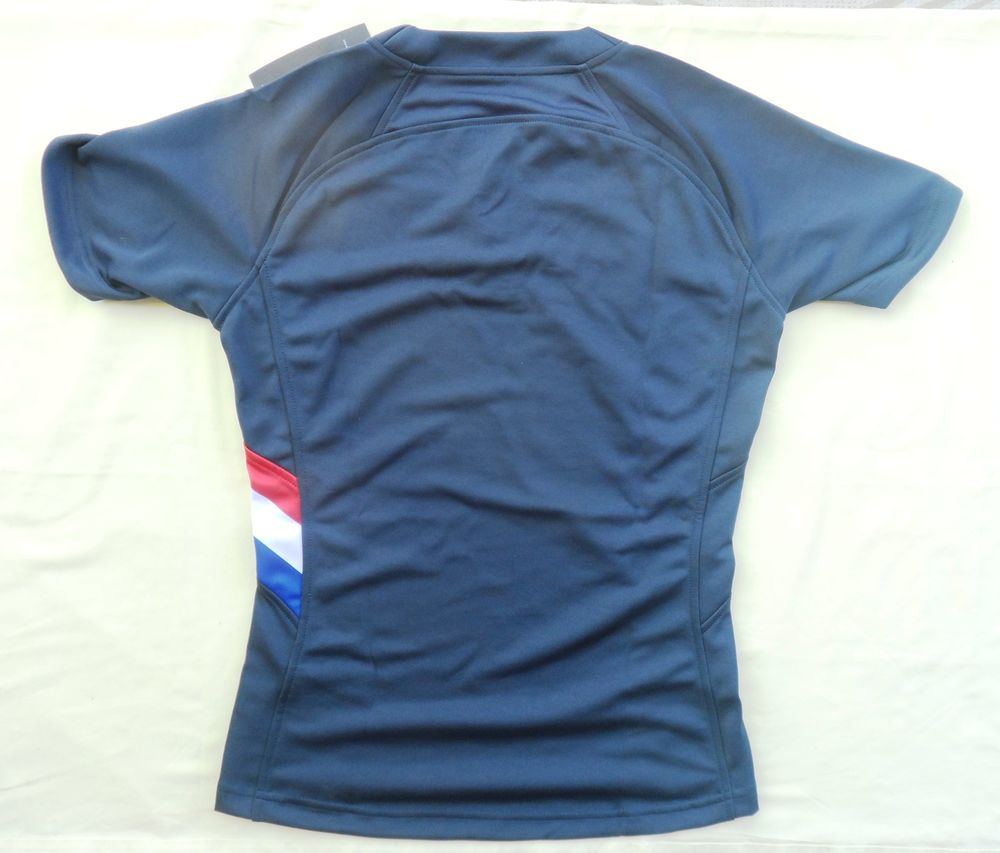 Maillot de rugby r&eacute;plica port&eacute; par les joueurs XV de France Sports