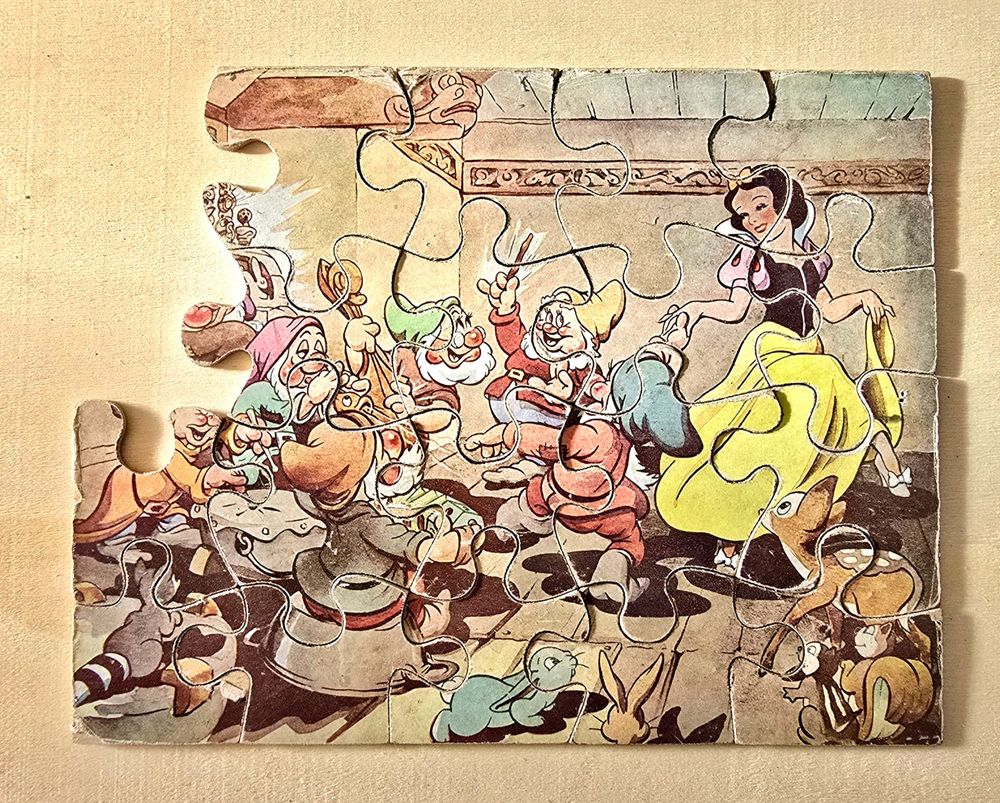 Puzzle en bois de 1958, Blanche neige et 7 nains Walt Disney Jeux / jouets