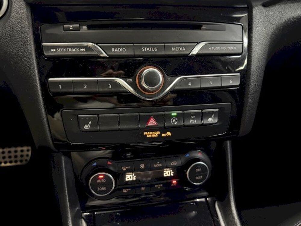 Q30 2.0t 211ch Sport City Black AWD DCT7 2017 occasion 33520 Bruges