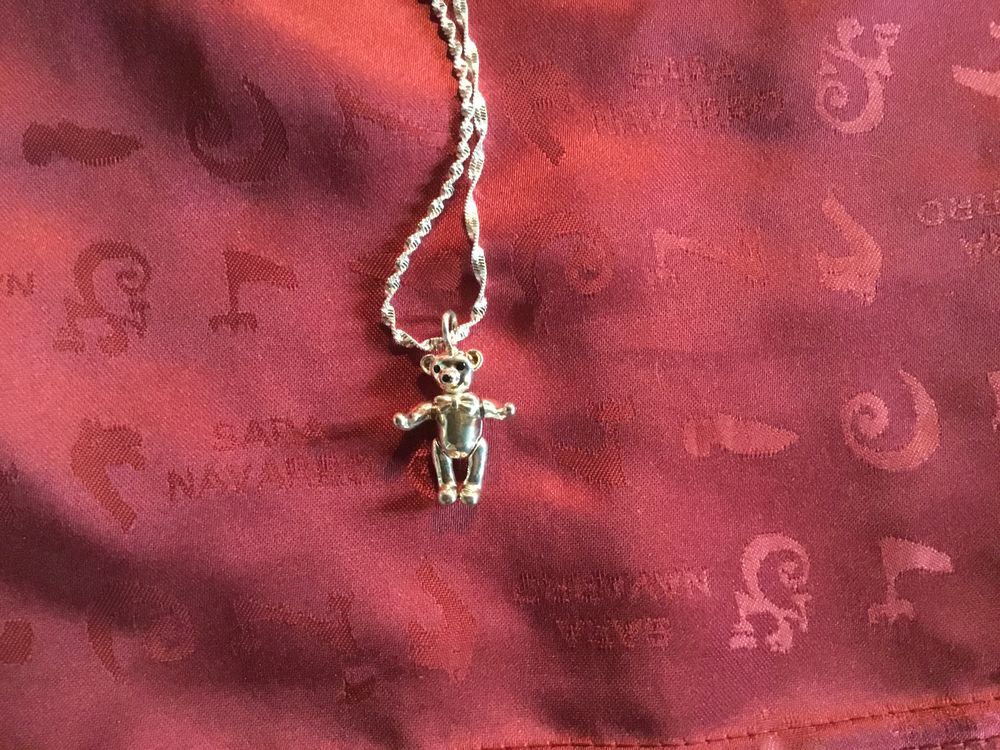 Collier en argent petit ours Bijoux et montres