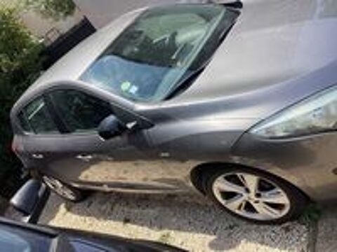 M&eacute;gane III dCi 110 FAP eco2 Bose Euro 5 EDC 2011 occasion 34130 Mudaison