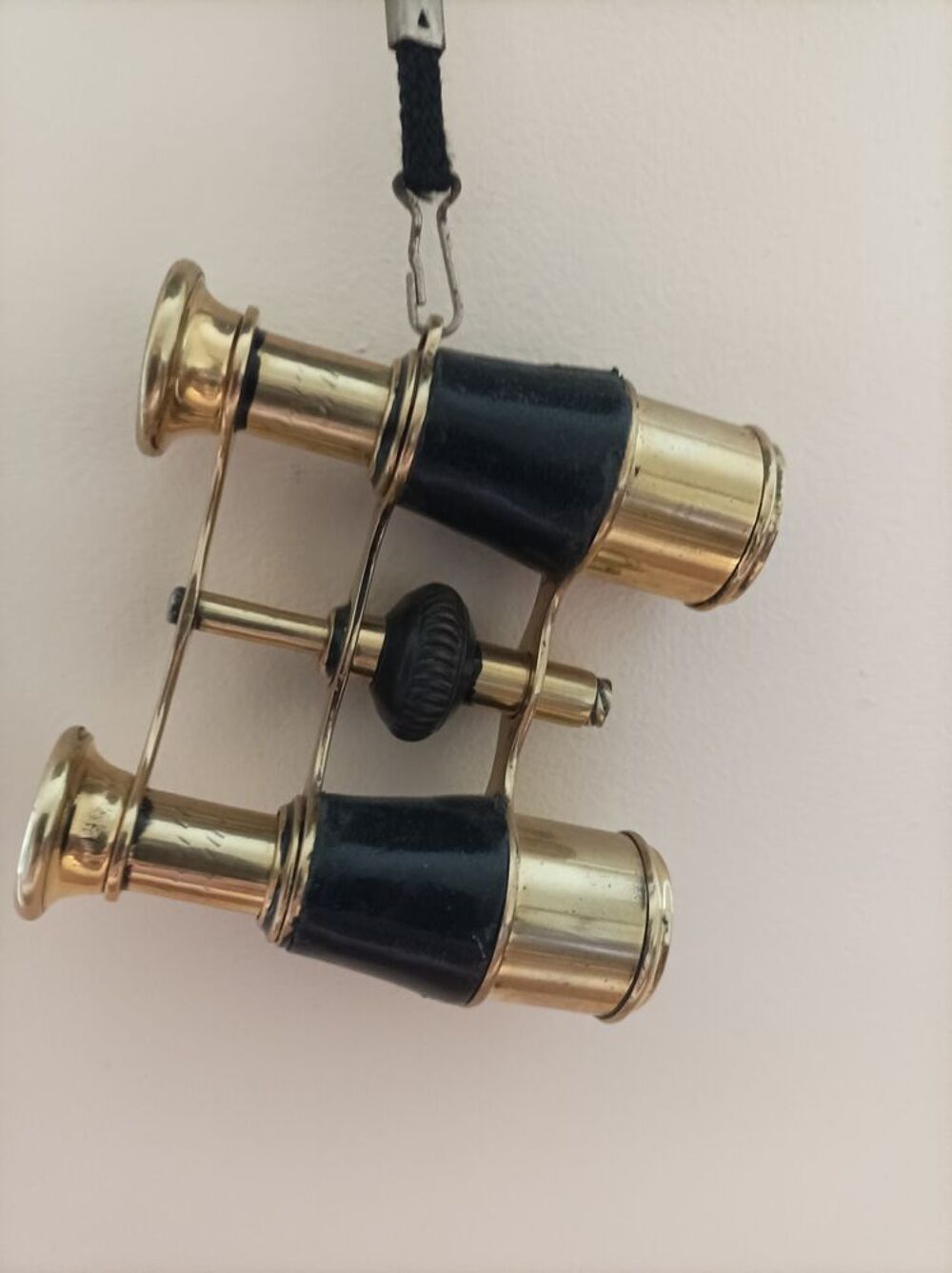 Paire de jumelles de th&eacute;&acirc;tre 