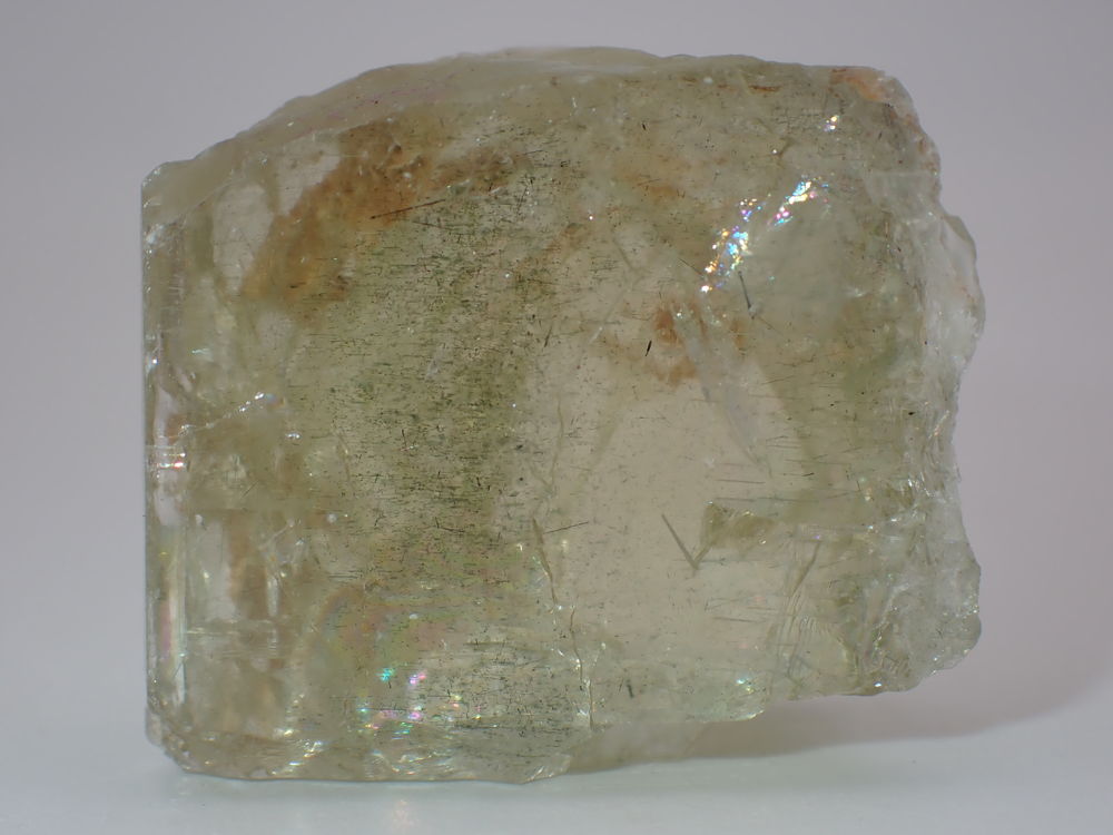 Sanidine Itrongay Madagascar 16gr 26 x 23 x 14 mm 