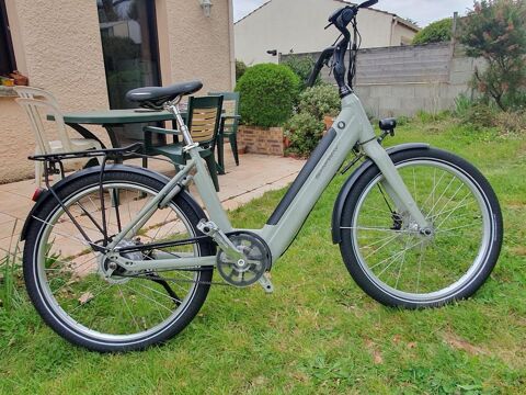 velo � assistance elec.quasi neuf 1200 Vertou (44)