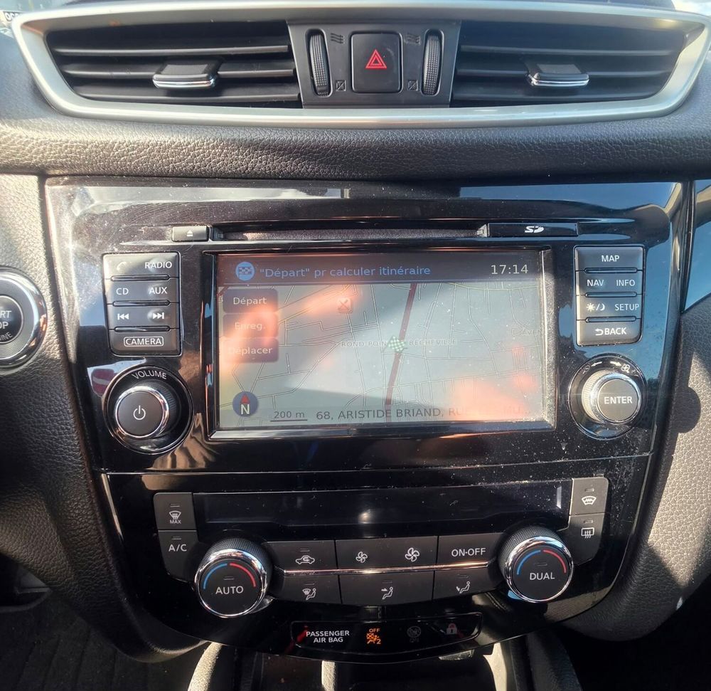 Qashqai +2 Qashqai 1.2 DIG-T 115 Stop/Start Visia 2015 occasion 78680 &Eacute;p&ocirc;ne